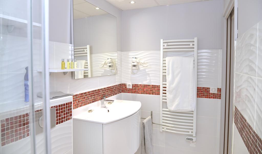 Les Chambres De Montplaisir Marsillargues Phòng bức ảnh